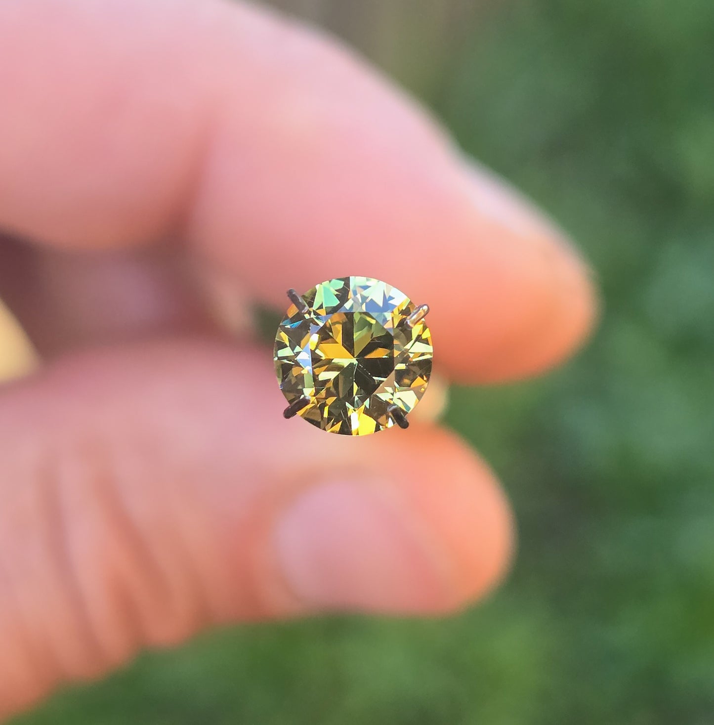 Round Yellow Sapphire 1.82ct