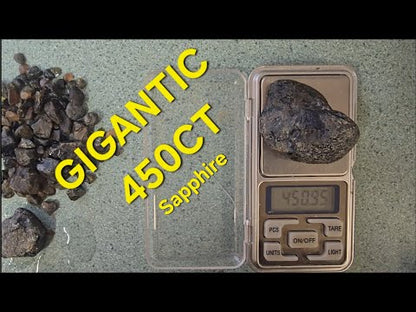 Ovel Cut Midnight Blue Sapphire 2.04ct